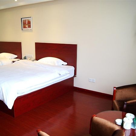 Greentree Inn Jiangsu Nantong Rugao Haiyang Road Tiancheng Business Hotel Kültér fotó